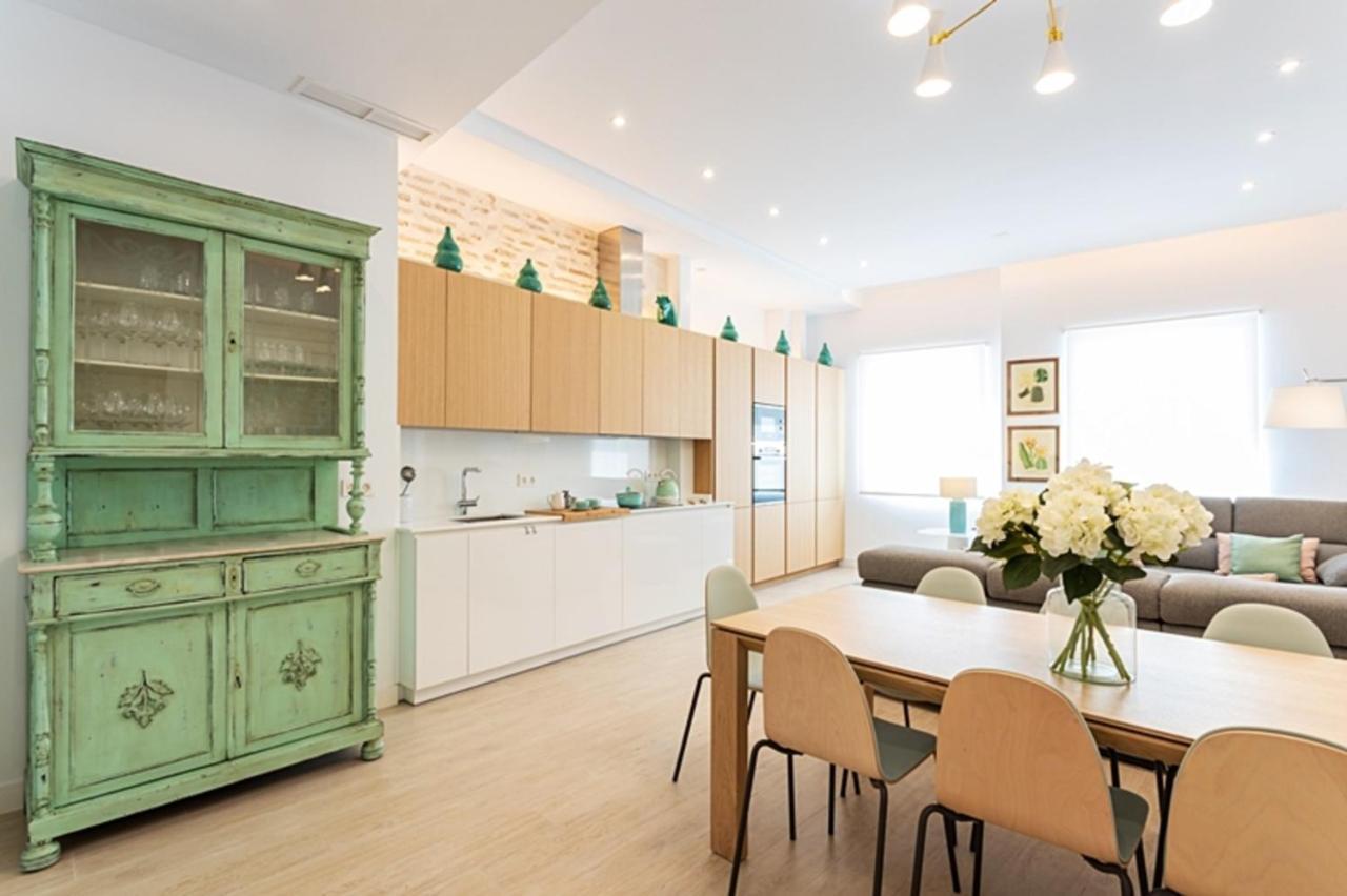 Espectacular Casa De 6 Dormitorios, 7 Banos Y 2 Terrazas Севилья Экстерьер фото